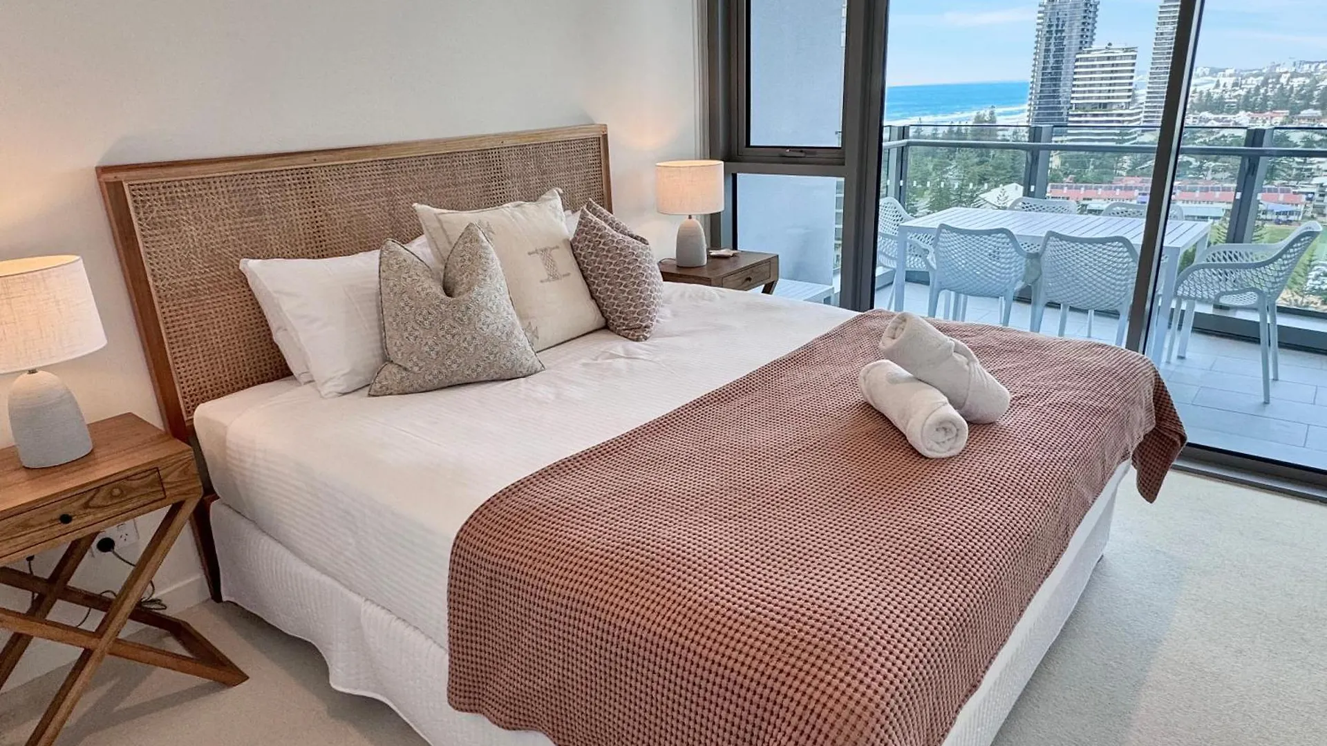 Luxury 2Br 16Th Flr Ocean Views Apartment Gold Coast